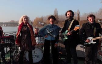 Boys – All you need is rock