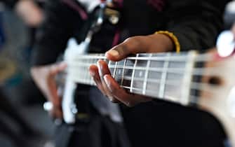 electric guitar