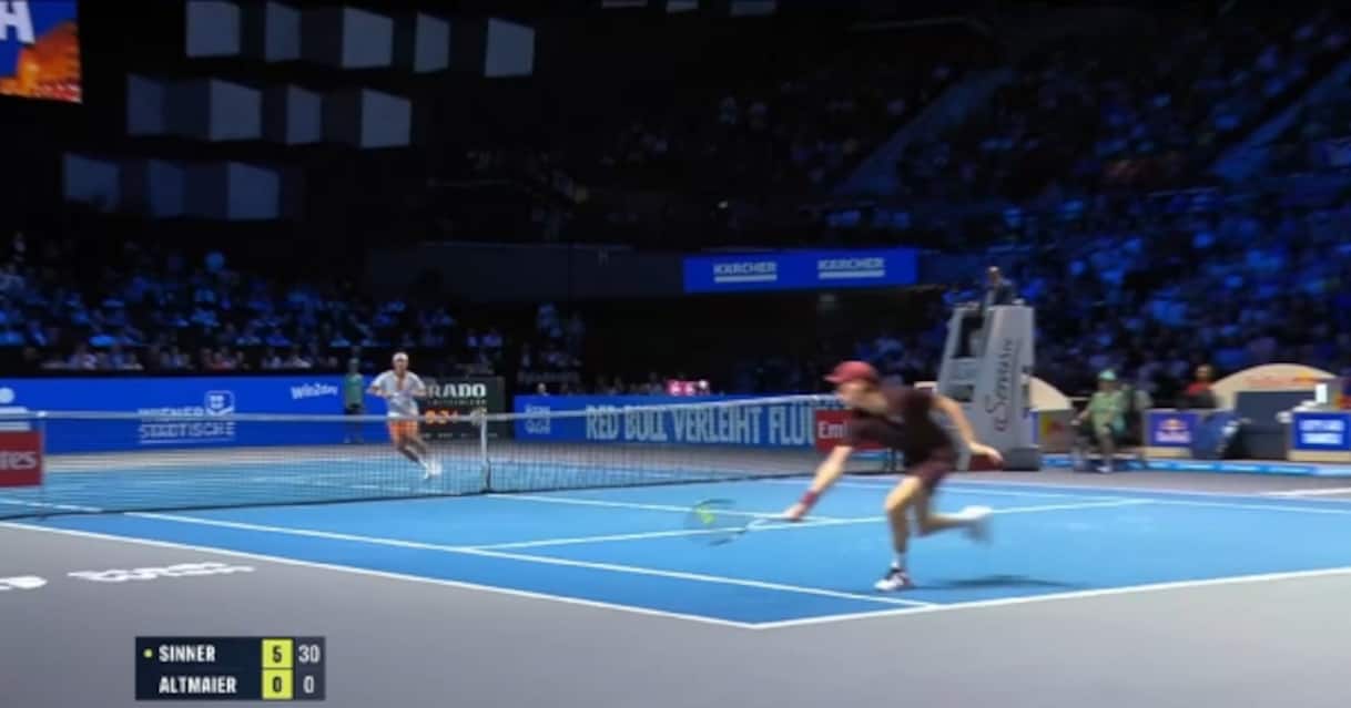 https://static.sky.it/editorialimages/3646dfe3ad10b795f244673de28b574c3a82605c/skysport/it/tennis/video/2025/10/22/sinner-punto-atp-vienna-video-1045376/og_screen_sinner_punto.jpg?im=Resize,width=1218