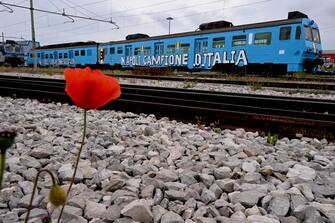 The blue train of the Circumflegrea that has just come out of the restyling to celebrate, with the fans that it will transport to the Maradona stadium, the third scudetto of Napoli, in Naples, Italy, 29 April 2023, ANSA / CIRO FUSCO