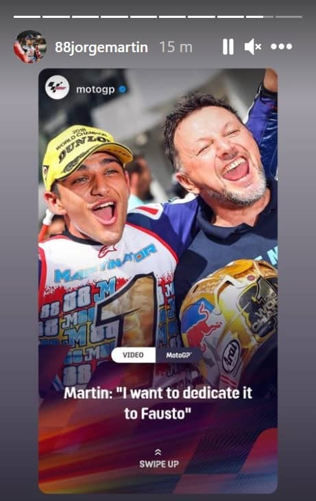 La story pubblicata dall'account della MotoGP e rilanciata da Martin: lo spagnolo esulta con Gresini dopo la conquista del Mondiale Moto3 nel 2018