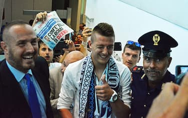 6 agosto 2015: Milinkovic-Savic alla Lazio (dopo le lacrime viola)