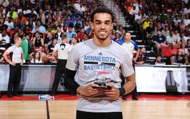 2016: TYUS JONES (MINNESOTA)