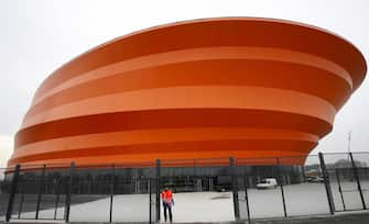 epa01213078 Concert hall 'Zenith', seating up to 10,000 persons, in Strasbourg, France, 03 January 2008. The 80 million euro building, designed by Italian architect Massimiliano Fuksas, will be inaugurated the same day. Its 600 square metre large stage will not only host musical but also sports events and conferences. Zenith's first free concert will be given by French artists on 09 January.  EPA/ROLF HAID