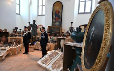 Some 600 stolen works of art that where gave back by the United States of America to the Italian Carabinieri Command for the Protection of Cultural Heritage are displayed during their presentation to journalists in Rome, Italy, 28 May 2024.   ANSA/ETTORE FERRARI