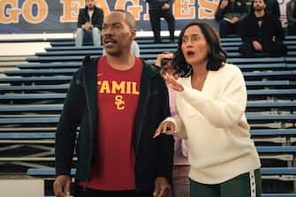 "Eddie Murphy as ‘Chris Carver’ and Tracee Ellis Ross as ‘Carol Carver’ star in CANDY CANE LANE  Photo: CLAUDETTE BARIUS © AMAZON CONTENT SERVICES LLC"