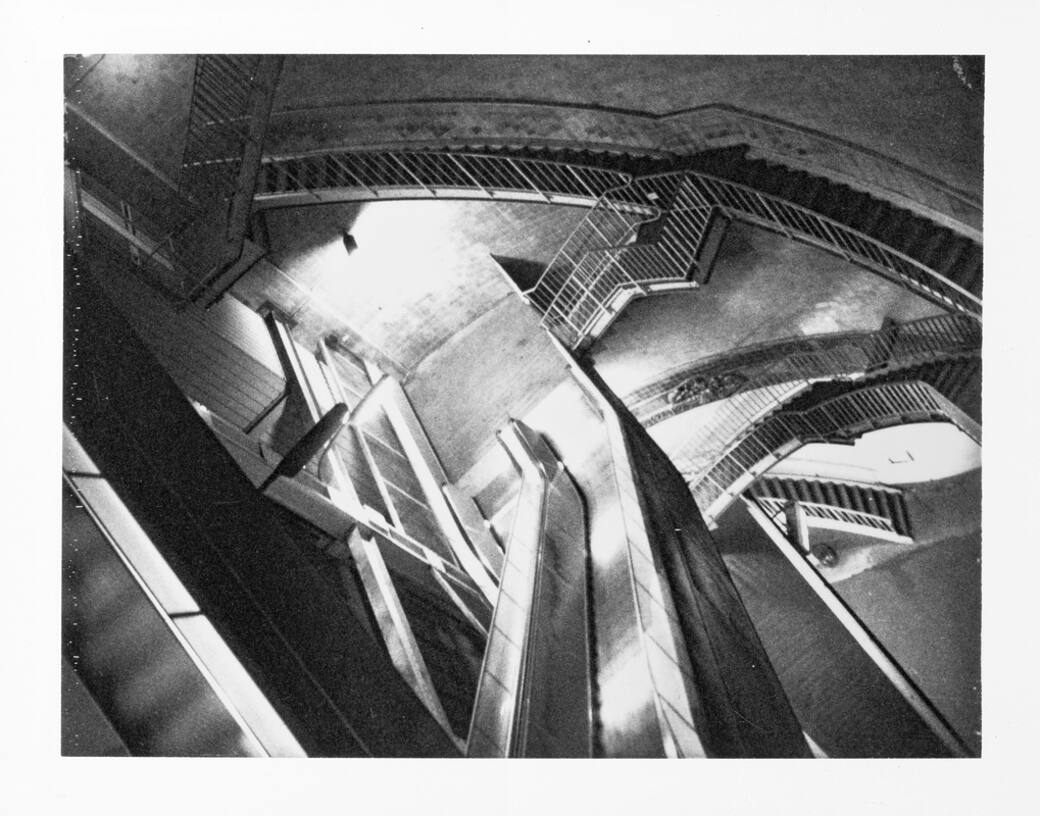 Wim_Wenders._Down_into_the_abyss_underneath_the_river_Elbe._Courtesy_of_the_artist_Wim_Wenders_Foundation.jpg