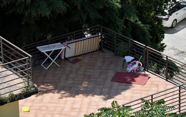 L'ex hotel Astor visto dall'alto da dove il 10 giugno è scomparsa Cataleya, la bambina peruviana di 5 anni,  a Firenze, Italia, 19 Giugno 2023.

The former Astor hotel seen from above from where Cataleya, the 5-year-old Peruvian girl, disappeared on June 10, in Florence, Italy, June 19, 2023.
ANSA/CLAUDIO GIOVANNINI