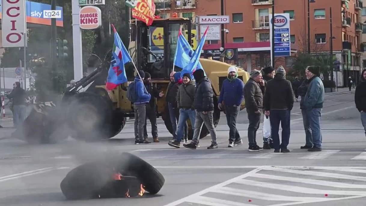 Ex Ilva Genova, sciopero lavoratori e stabilimento occupato