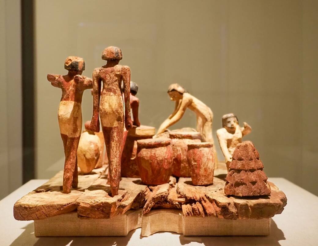 Gli_Egizi_e_i_doni_del_Nilo_veduta_della_mostra_Fortino_Leopoldo_I_Forte_dei_Marmi_2024._Ph._Barbara_Cardini_(8).jpg