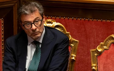Il ministro dell economia Giancarlo Giorgetti durante l'intervento in Senato sul contenuto del documento programmatico di finanza pubblica, Roma, 24 settembre 2025.
ANSA/MASSIMO PERCOSSI