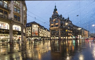 Zurich City Center, Bahnhofstrasse, Shopping, Jelmoli Warehouse, Winter, Zurich, Switzerland