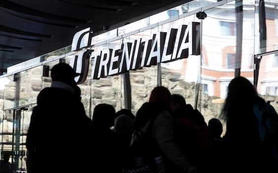 Sciopero treni Trenitalia e Trenord 8 luglio: orari e fasce di garanzia Sciopero treni Trenitalia e Trenord 8 luglio: orari e fasce di garanzia