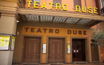 Bologna, Italy. 29th Apr, 2021. Fourteen months after the first lockdown, the Teatro Duse in Bologna reopens its doors to the public. Alessandro Bergonzoni will go up on stage with 'Trascendi e sali', directed by Riccardo Rodolfi and by Bergonzoni himself, who also signs the sets. (Photo by Carlo Vergani/Pacific Press) Credit: Pacific Press Media Production Corp./Alamy Live News