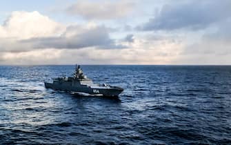 RUSSIA - FEBRUARY 19, 2022: The Admiral Flota Sovetskogo Soyuza Gorshkov frigate test-fires a 3M22 Zircon hypersonic cruise missile in the White Sea. Zircon is the world's first sea-based missile of its kind, with a flight range of 1,000km at a speed of Mach 8-9. Russian Defence Ministry/TASS/Sipa USA
