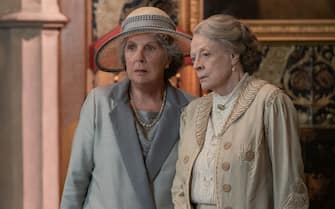 4178_D039_01282_RC2

Penelope Wilton stars as Isobel Merton and Maggie Smith as Violet Grantham in DOWNTON ABBEY: A New Era, a Focus Features release.  

Credit: Ben Blackall / © 2022 Focus Features, LLC

