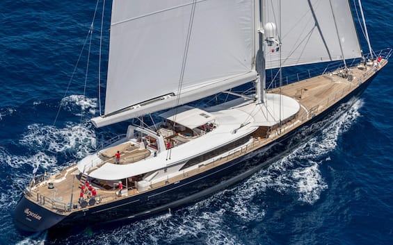naufragio bayesian ipotesi vetro rotto tra le cause dell affondamento dello yacht
