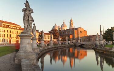 Italy, Italia
Veneto
Padova district
Padova
Prato della Valle
Statues and Basilica di Santa Giustina
