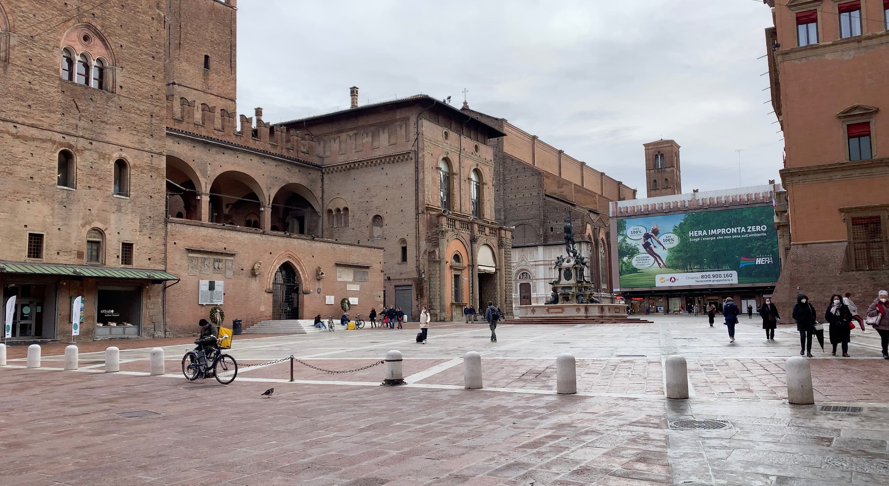 Bologna, Piazza del Nettuno