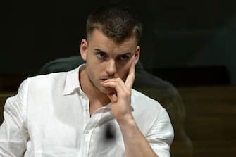 Gabriele Natale Hjorth Gabriele Natale Hjorht, allÂ?interno dellÂ?aula della corte dÂ?appello, per il processo bis per la morte del Carabiniere Mario Cerciello Rega, Roma, 3 luglio 2024 ANSA/MASSIMO PERCOSSI