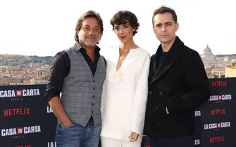 Pedro Alonso, Enrique Arce e Belén Cuesta