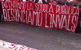 Manifestazione contro test Invalsi