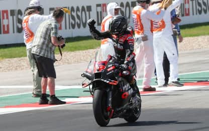 Vinales domina la Sprint. Marquez 2°, Bagnaia 8°