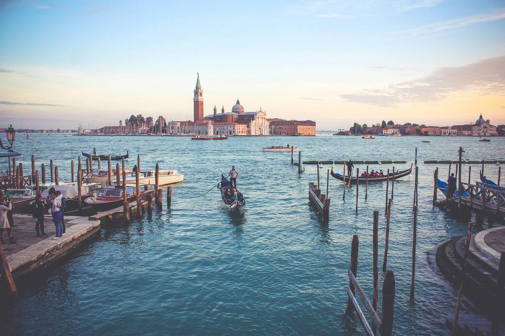 Foto di Joshua Stannard su Unsplash