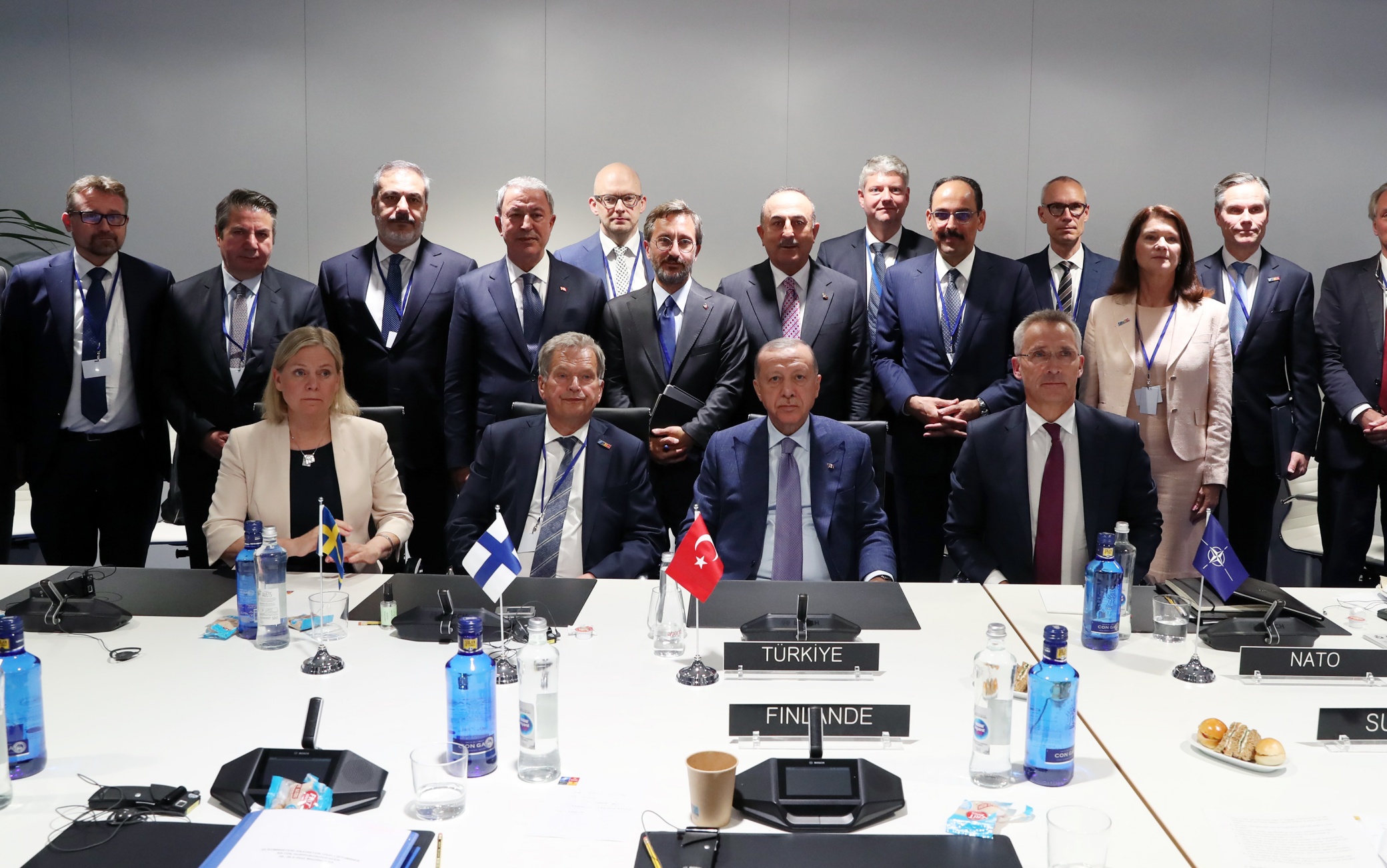 Il vertice a Madrid fra Turchia, Svezia e Finlandia