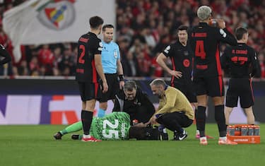 Il debutto e la serata incubo col Benfica
