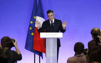 Elezioni Francia, Fillon ammette sconfitta: votate Macron