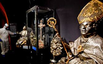 SAN GENNARO, TESORO, NAPOLI, SANIFICAZIONE,MUSEO,CORONAVIRUS,COV