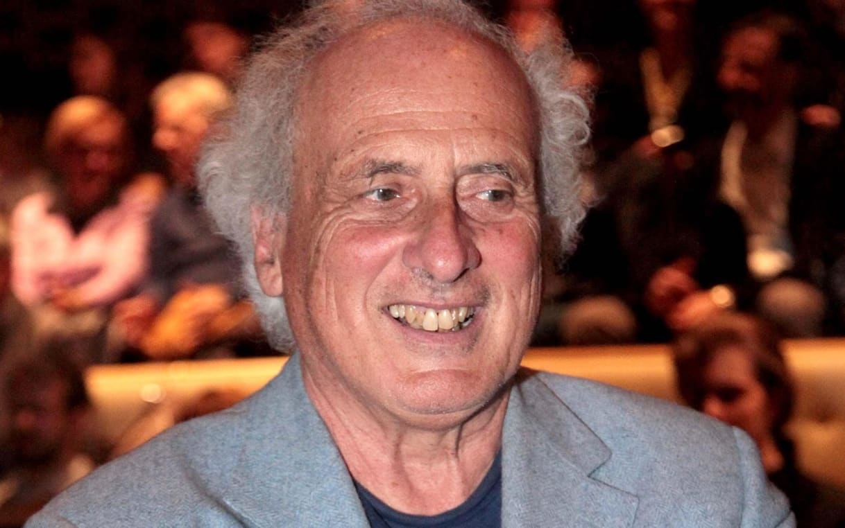 Addio a Stefano Benni, camera ardente a Bologna il 13 settembre: funerali in forma privata