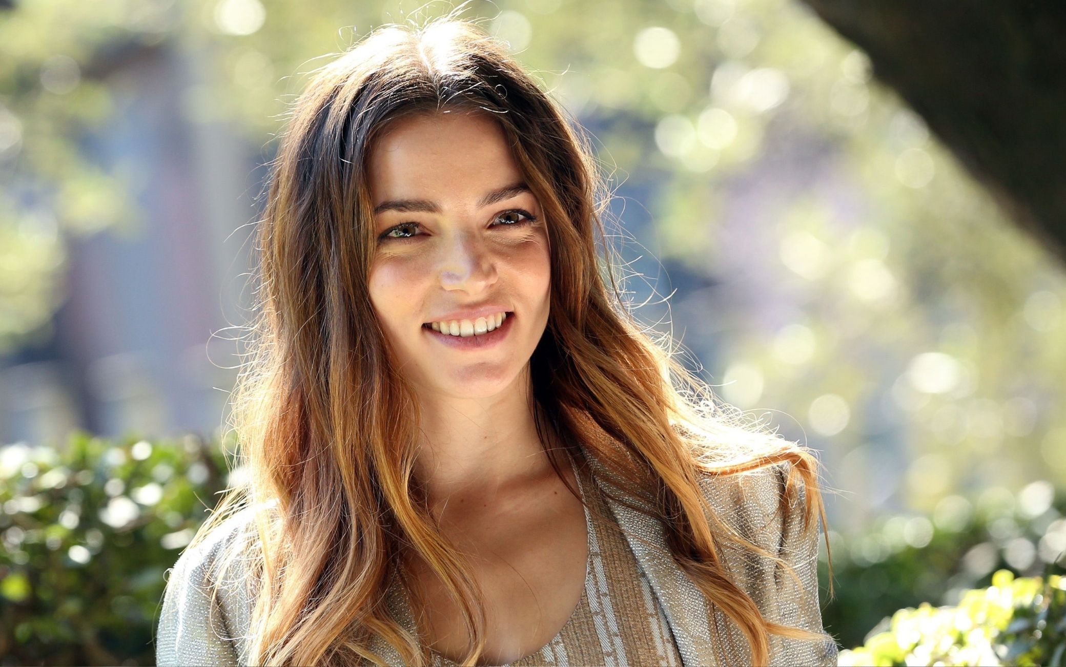 Aurora Ruffino, da attrice in Braccialetti Rossi al primo libro: Volevo ...