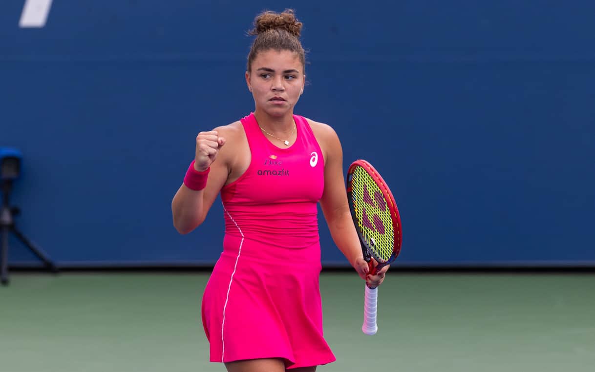 https://static.sky.it/editorialimages/4027efe8ad5569903877bdace65b3ac75b9d68dc/skysport/it/tennis/video/2025/09/26/paolini-sevastova-wta-pechino-highlights-1038797/paolini_ipa_7.jpg?im=Resize,width=1218