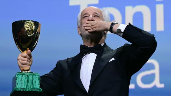 Mostra del Cinema di Venezia 2025, il Leone d’Oro e tutti i vincitori