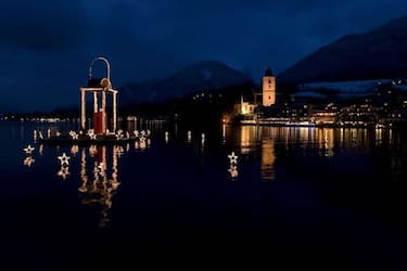 L'Avvento sul Wolfgangsee, al mercatino in funivia