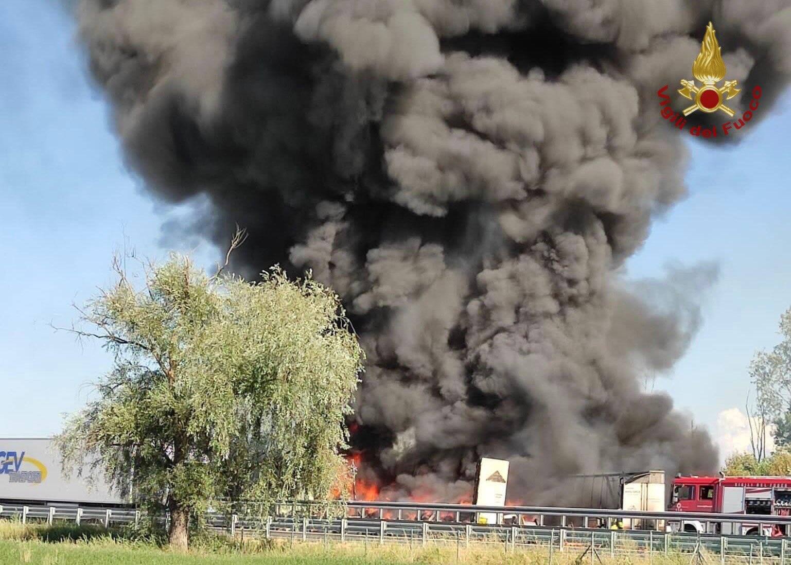 L'incidente a Casteggio sulla A21