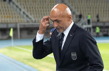 Italian head coach Luciano Spalletti reacts during the UEFA Euro 2024 qualifying soccer match between North Macedonia and Italy in Skopje, North Macedonia, 09 September 2023.  ANSA/GEORGI LICOVSKI