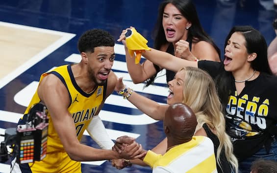 https://static.sky.it/editorialimages/415db1b0704e6f2f5f9af0f42df1036c625e7dfc/skysport/it/nba/video/2025/06/14/nba-finals-haliburton-tiro-libero-video/haliburton_esultanza_getty.jpg?im=Resize,width=565