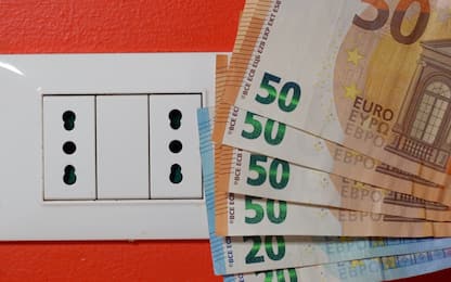 Bollette luce e gas, le offerte a prezzo fisso tornano convenienti