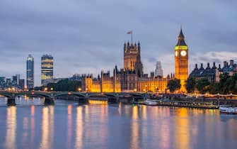 Londra