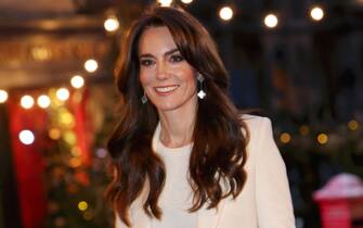 02_look_royals_natale_2023_ipa - 1