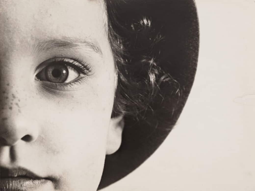 115405-08_Max_Burchartz_Lotte_Eye_.jpg