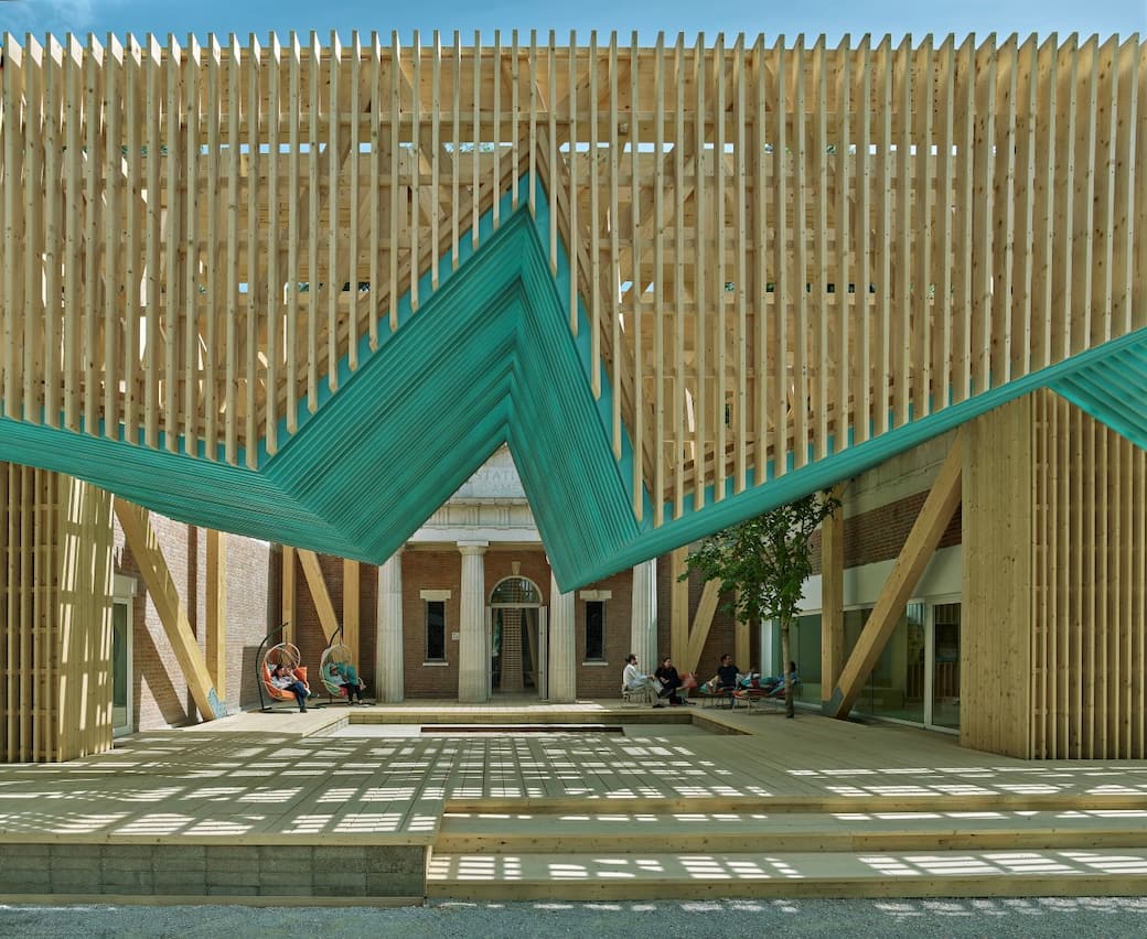 Photo ©Tim Hursley. Courtesy PORCH: An Architecture of Generosity, Organizers.