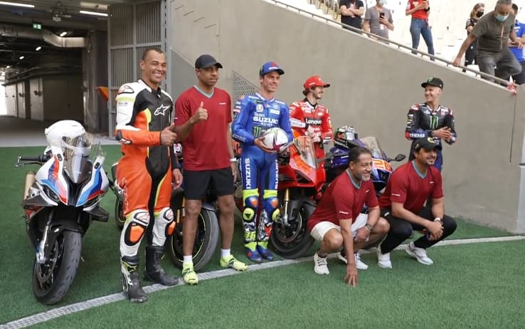 MotoGP calcio piloti