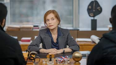 63886-LES_PROMESSES_-_Actress_Isabelle_Huppert__Credits_2021__24_25_FILMS_____WILD_BUNCH_____FRANCE_2_CINEMA_-_ELLE_DRIVER___2_ 2