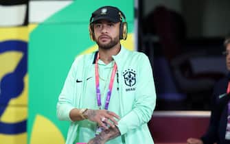 LUSAIL CITY, QATAR - NOVEMBER 24: Neymar of Brazil looks on prior to the FIFA World Cup Qatar 2022 Group G match between Brazil and Serbia at Lusail Stadium on November 24, 2022 in Lusail City, Qatar. (Photo by Hector Vivas - FIFA/FIFA via Getty Images)