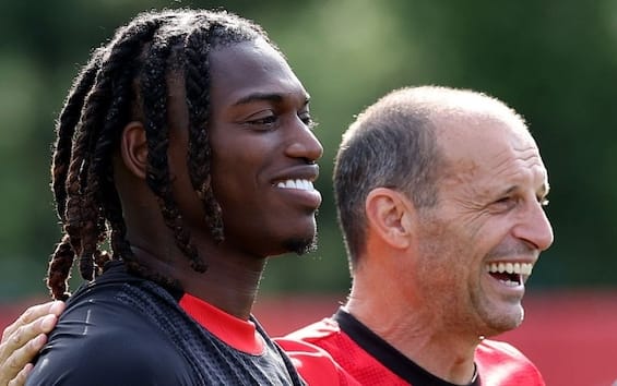 https://static.sky.it/editorialimages/4498526749ac78b8f44f853339f95144c54f1e1d/skysport/it/calcio/serie-a/video/2025/07/18/milan-tournee-programma-news-video/allegri_2.jpg?im=Resize,width=565