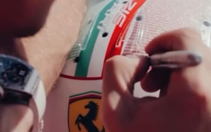 Casco leclerc abu dhabi cheap